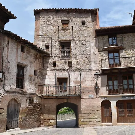 Vista Al Castillo De Apartamento